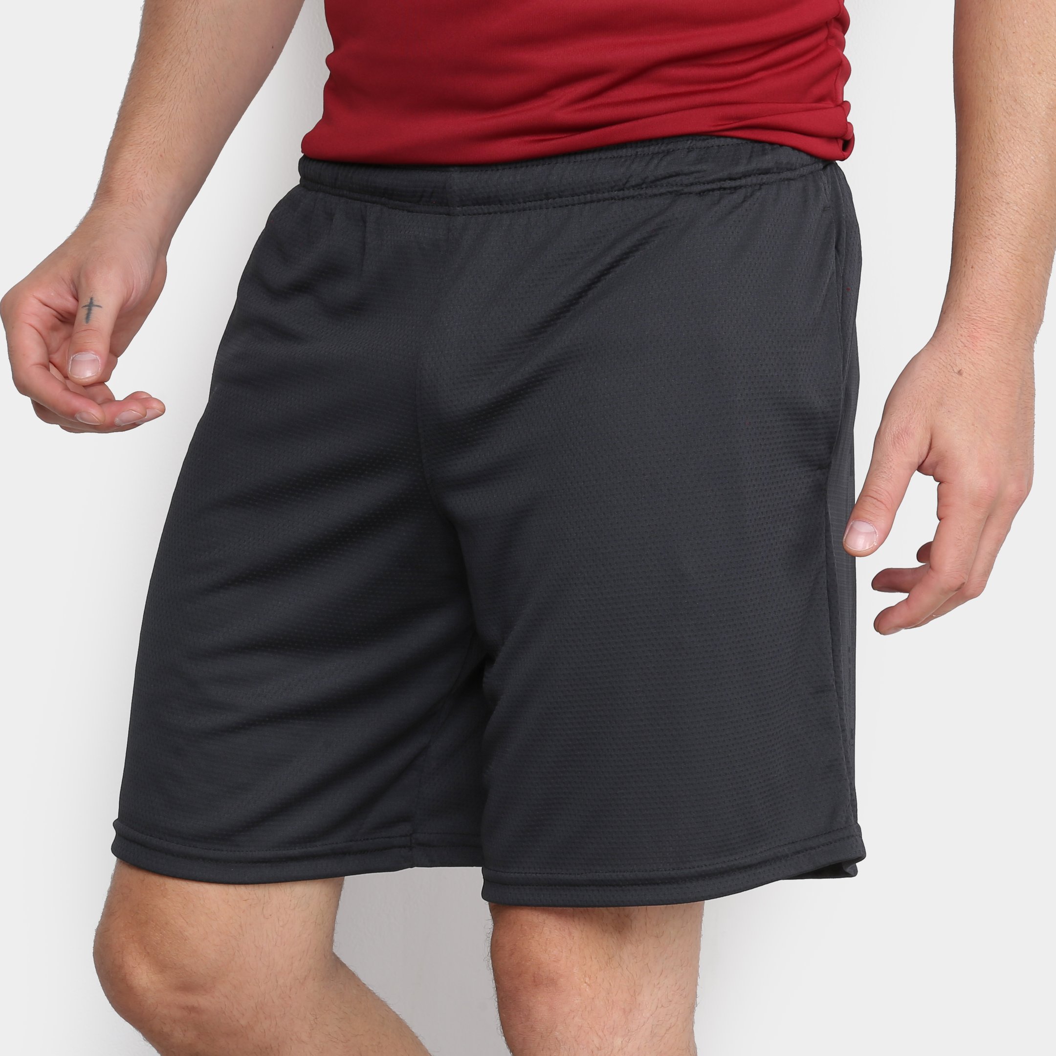 Bermuda Under Armour Tech Mesh Masculina é ruim? Bermuda Under Armour Tech Mesh Masculina é boa?