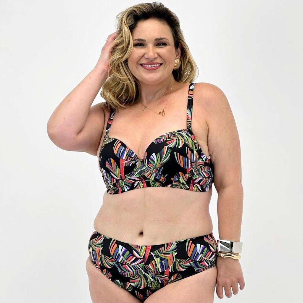 Biquíni Sabrieli Plus Size com Bojo Tanga Feminino
