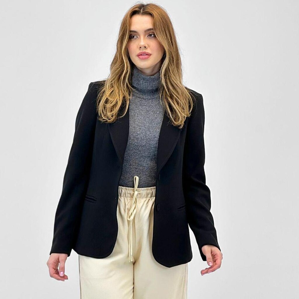 Blazer Malise Manga Longa Feminino