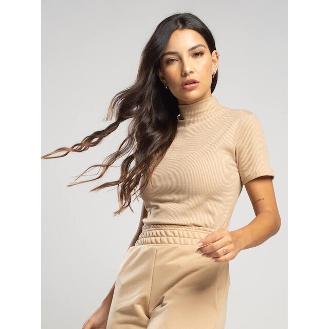 Blusa Canelada Gola Alta Manga Curta Moda Feminina Casual