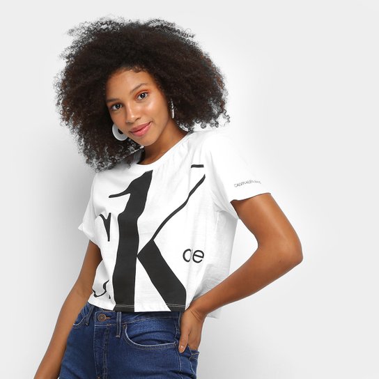 Blusa Cropped Calvin Klein Logo CK One Feminina - Branco Menor preço em Blusa Cropped Calvin Klein Logo CK One Feminina - Branco