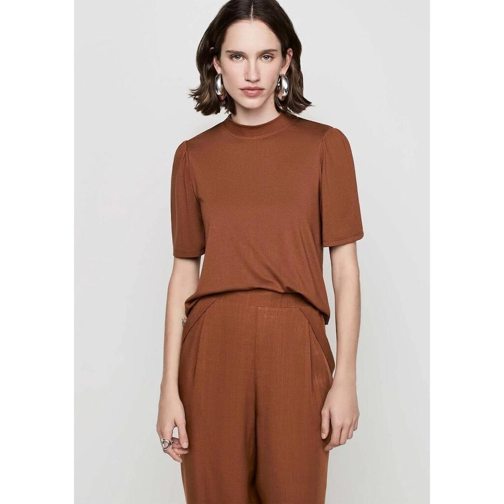 Blusa Decote Redondo Dzarm Em Viscose