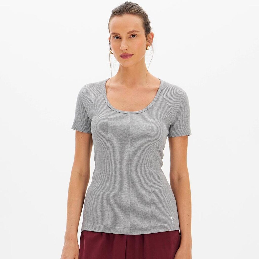 Blusa Easy Lança Perfume Canelada Raglan Feminino