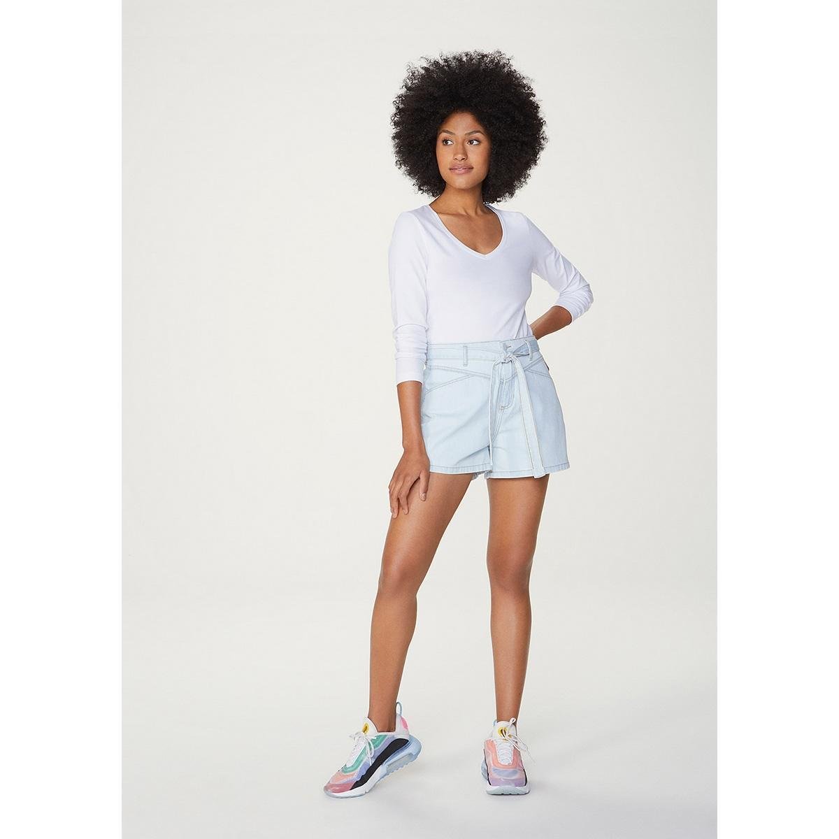blusa feminina básica manga longa em algodão e elastano