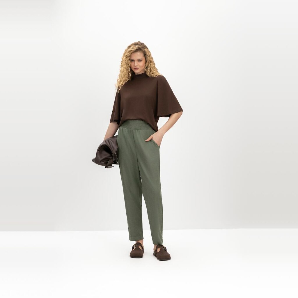 Blusa feminina em malha soft Essendi