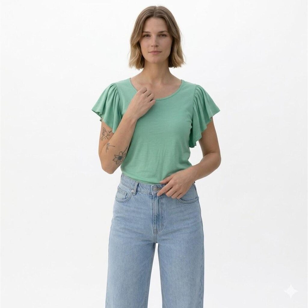 Blusa Feminina Manga Curta com Babado Malwee