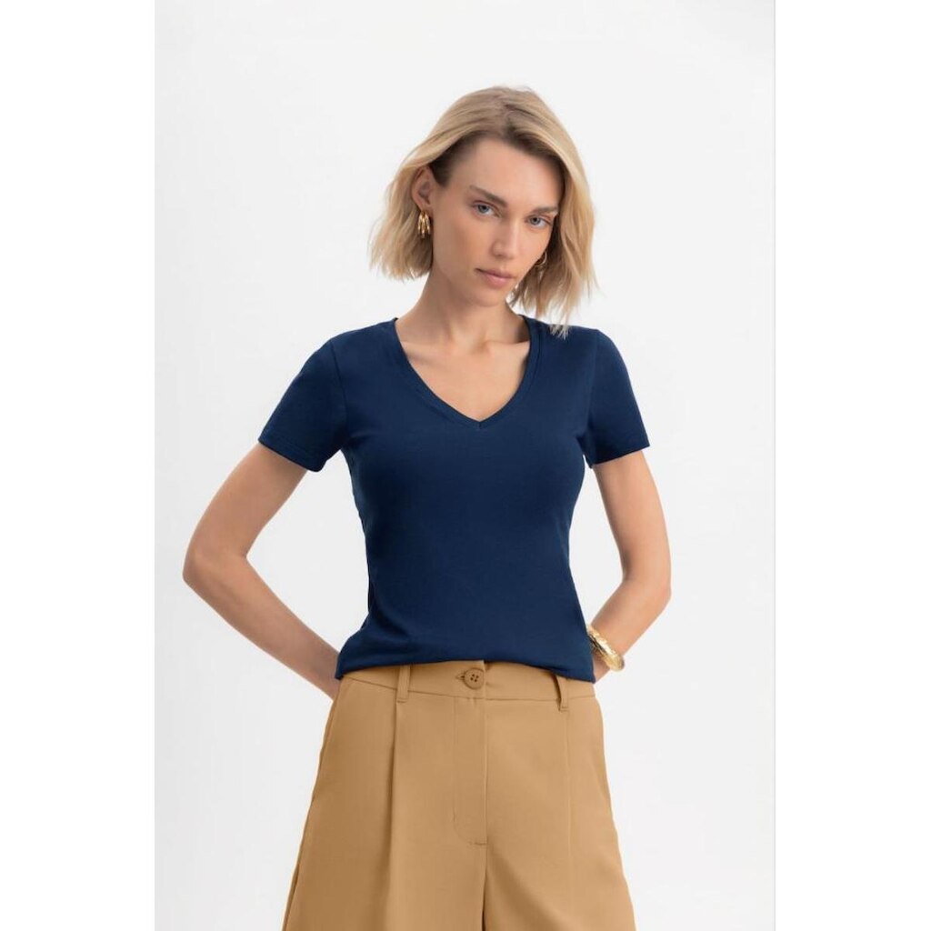 Blusa Gola V Feminina Em Malha Essendi