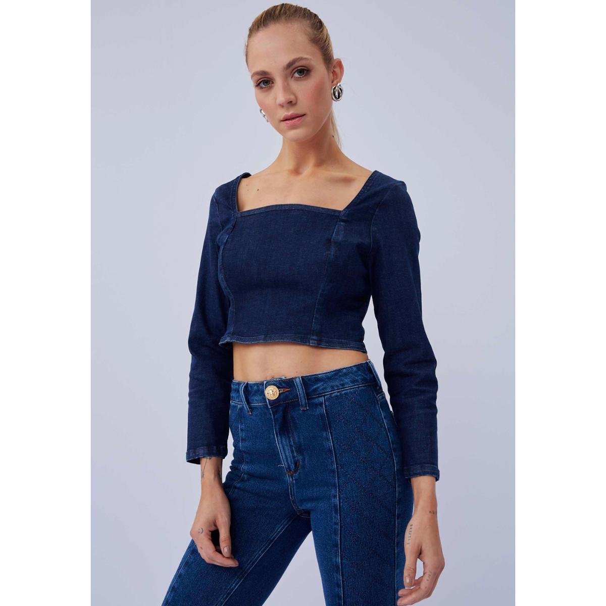 blusa jeans cropped manga longa