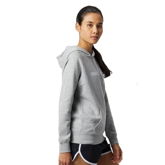 Blusa Moletom New Balance Athletics com Capuz - Cinza+Branco Menor preço em Blusa Moletom New Balance Athletics com Capuz - Cinza+Branco