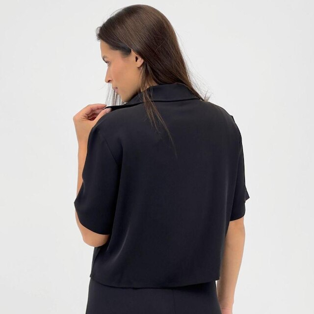Blusa Pacific Blue Cropped Manga Curta com Zíper Feminina