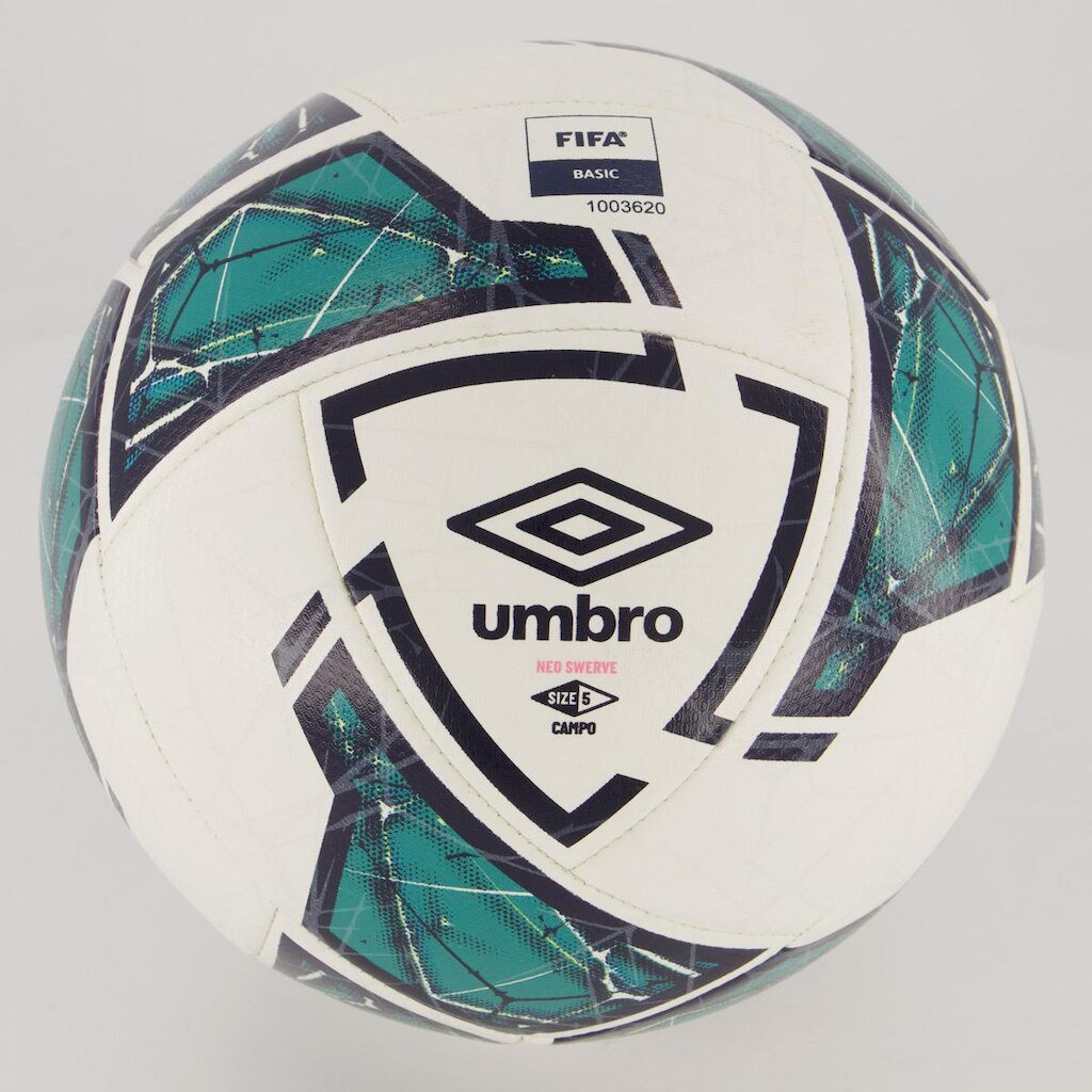 Bola de Futebol Campo Umbro Neo Swerve