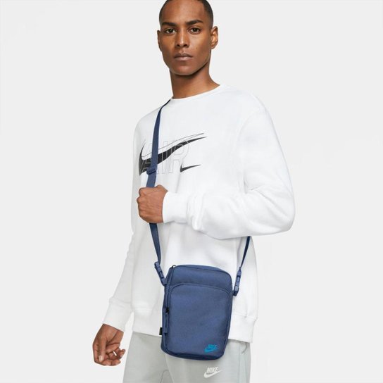 Bolsa Transversal Nike Heritage Unissex - Azul Menor preço em Bolsa Transversal Nike Heritage Unissex - Azul
