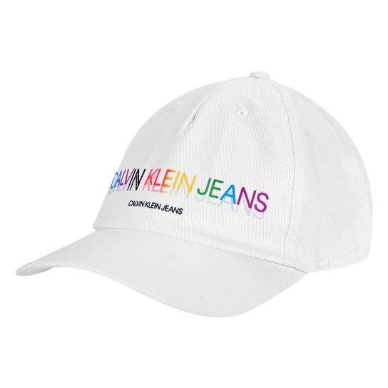 Boné Calvin Klein Aba Curva Strapback 5 Gomos Sarja Logo - Branco Menor preço em Boné Calvin Klein Aba Curva Strapback 5 Gomos Sarja Logo - Branco