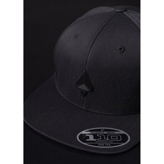 Boné MCD Aba Reta Strapback Flexfit Preto