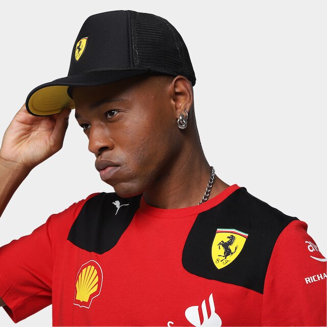 Boné Puma Aba Curva Ferrari SPTWR Race Trucker