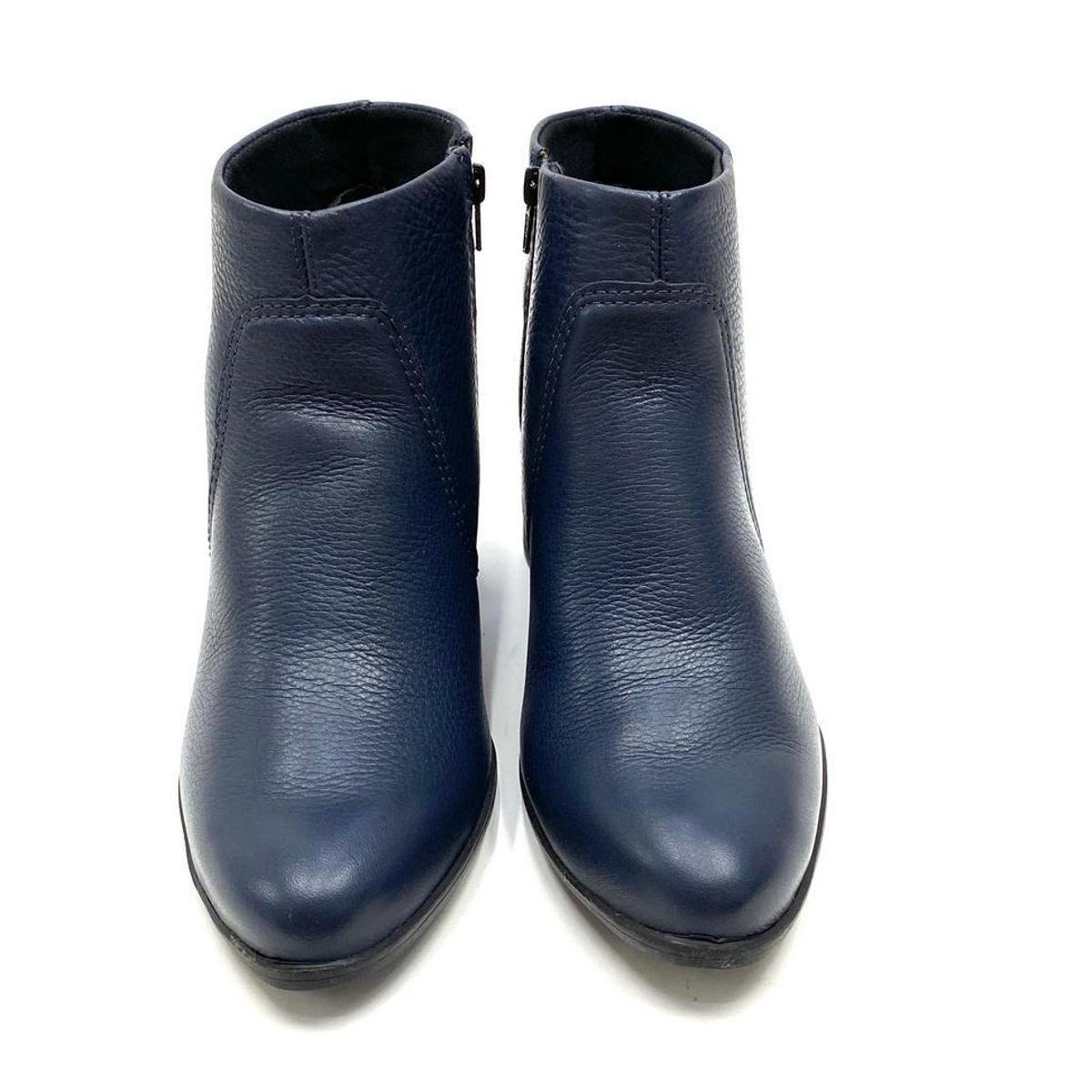 BOTA BOTTERO CANO CURTO SALTO BLOCO FEMININA EM COURO - Marinho | Netshoes