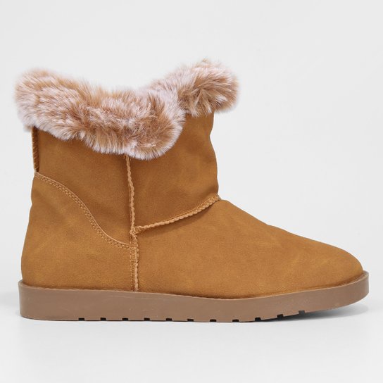 Bota Cano Curto Mooncity Pelo Feminino - Bege Menor preço em Bota Cano Curto Mooncity Pelo Feminino - Bege