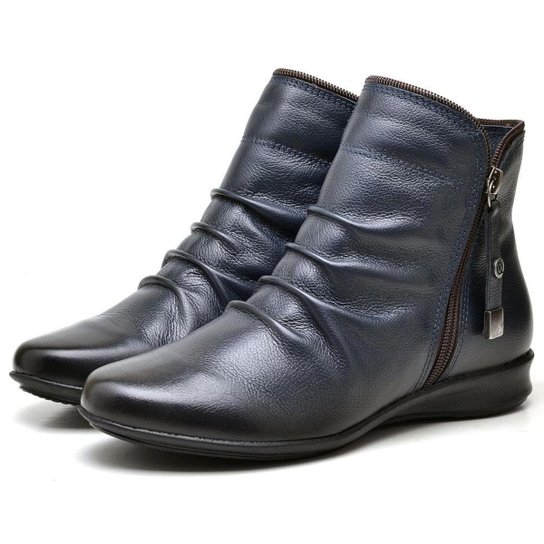 Bota Cano Curto Rasteira de Couro Feminina Blogueira - Azul Menor preço em Bota Cano Curto Rasteira de Couro Feminina Blogueira - Azul