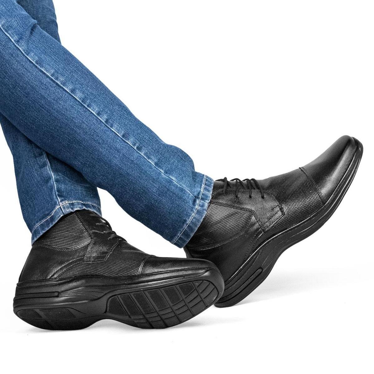 Bota Casual Masculina em Couro Cano Baixo Ortopédica Tendência Esportiva é ruim? Bota Casual Masculina em Couro Cano Baixo Ortopédica Tendência Esportiva é boa?