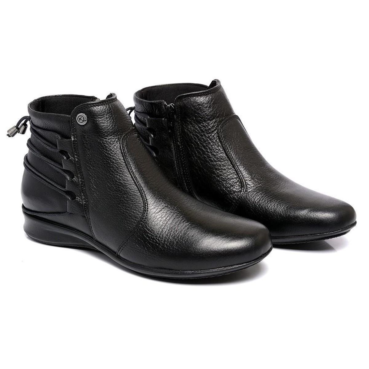 Bota Preta Cano Curto em Promoção na Netshoes