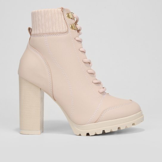 Bota Coturno Cano Curto Vizzano knit Salto Alto Grosso Feminina - Off White Menor preço em Bota Coturno Cano Curto Vizzano knit Salto Alto Grosso Feminina - Off White