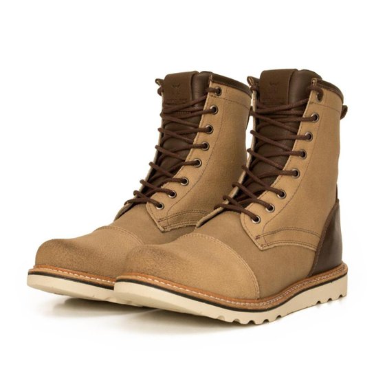 Bota Coturno Casual Moc Toe Couro Orios - Branco Menor preço em Bota Coturno Casual Moc Toe Couro Orios - Branco