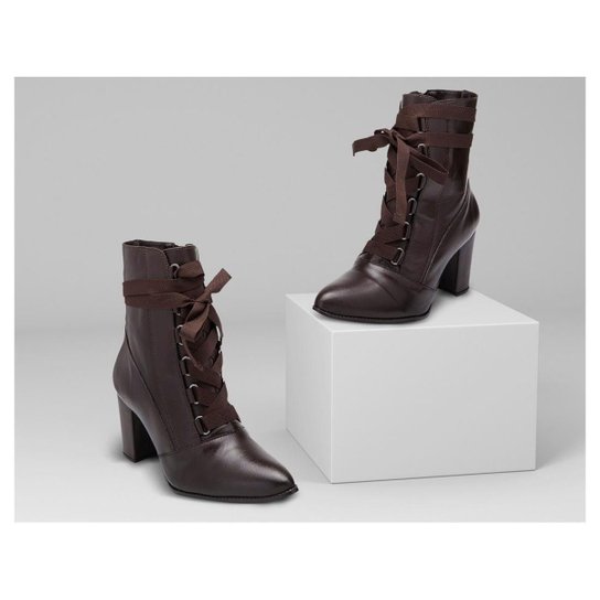 Bota Coturno Feminina Couro Cadarço Salto Médio Dia a Dia - Marrom Menor preço em Bota Coturno Feminina Couro Cadarço Salto Médio Dia a Dia - Marrom