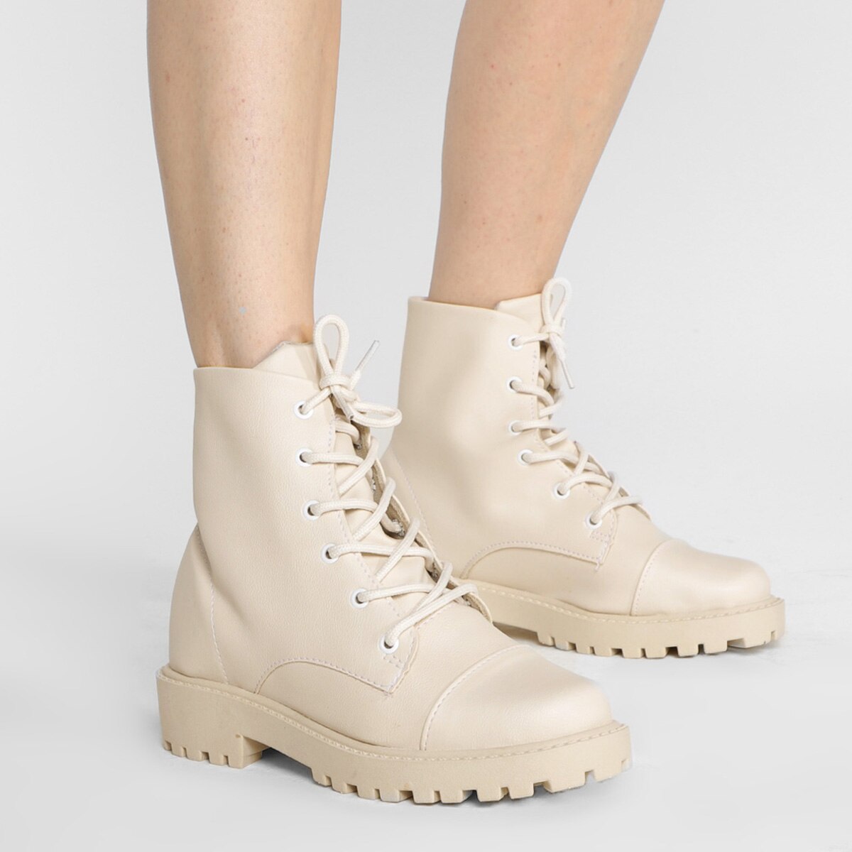 Bota Coturno Look Fashion Cano Médio Feminina - 1