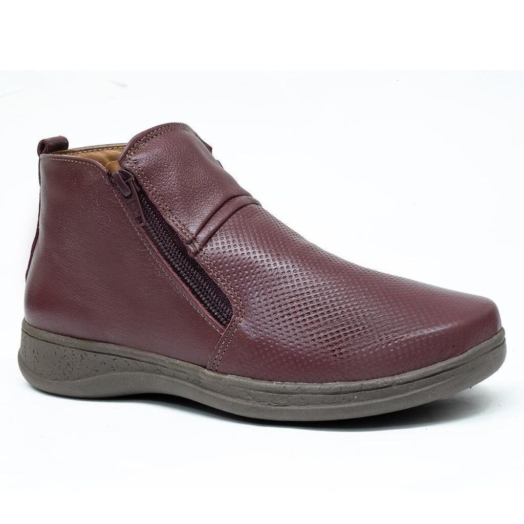 Bota Feminina Conforto em Couro