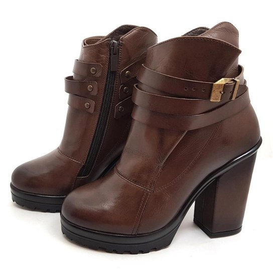Bota Feminina Couro Salto Alto Meia Pata Avalon Mona Cores - Marrom Menor preço em Bota Feminina Couro Salto Alto Meia Pata Avalon Mona Cores - Marrom