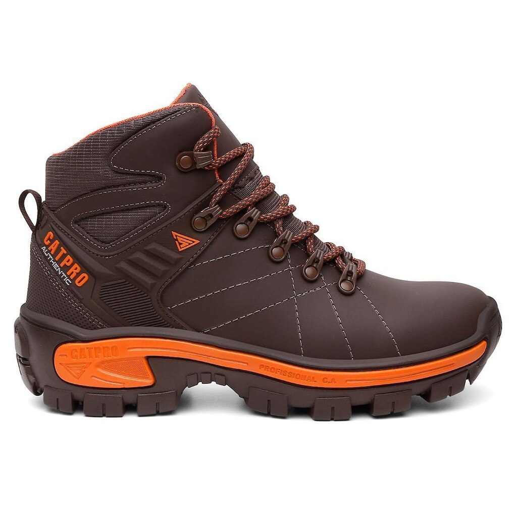 Bota Masculina em Couro CATPRO com Solado Micro Expandido e Design Robusto para Trilhas