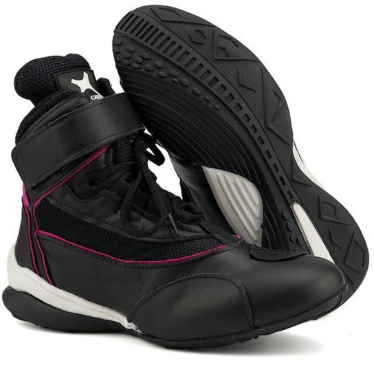 Bota Treino Mr Gutt Confortável Couro Feminina - Preto Menor preço em Bota Treino Mr Gutt Confortável Couro Feminina - Preto