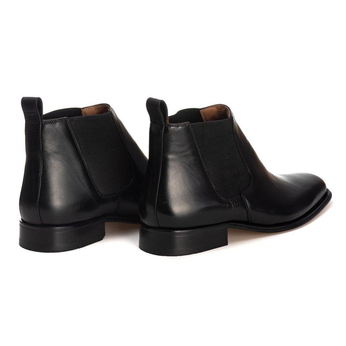 Botina Couro Chelsea Frank Calçados - Preta - Preto | Netshoes