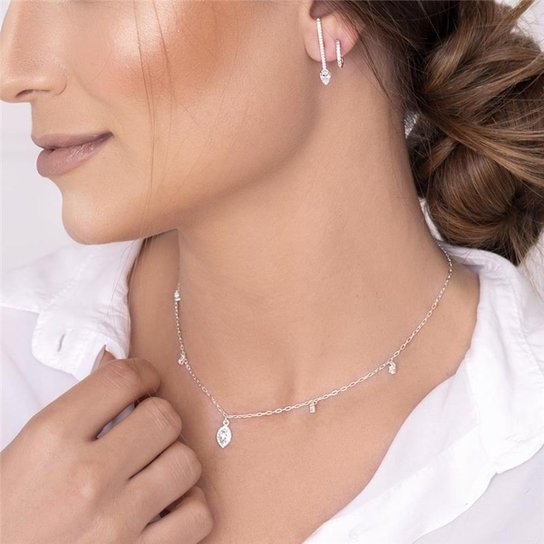 BRINCO MEIA ARGOLA PRATA 925 COM PEDRAS DE ZIRCÔNIA BRANCA - Única Menor preço em BRINCO MEIA ARGOLA PRATA 925 COM PEDRAS DE ZIRCÔNIA BRANCA - Única