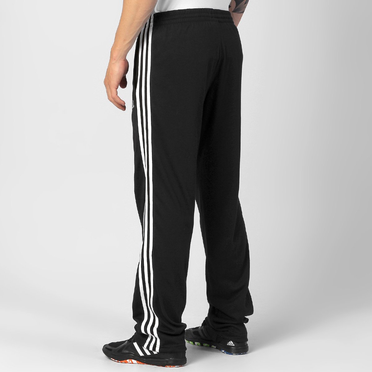 calça adidas com ajuste na barra