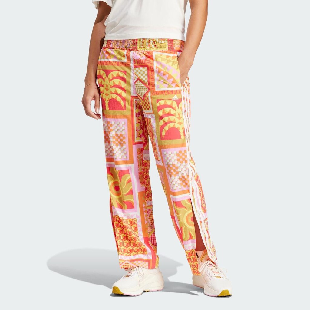 Calça Adidas Premium x Farm Rio Feminina
