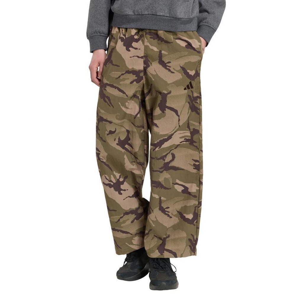 Calça Adidas Sazonal Essentials Camo Woven Masculina