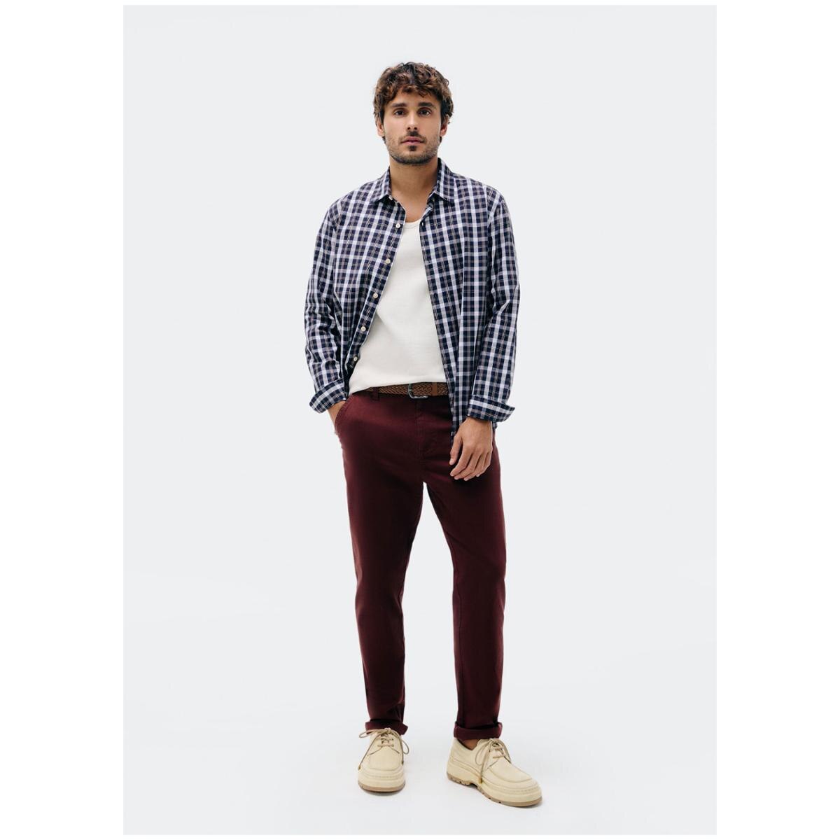 Menor preço em Calça Básica Hering Em Sarja Chino Masculina