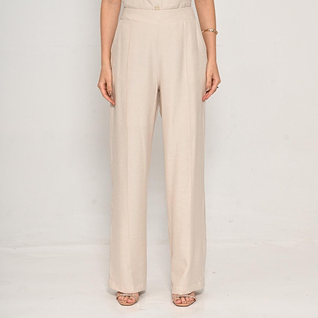 Calça Bisô Alfaiataria Marrant Lisa Areia