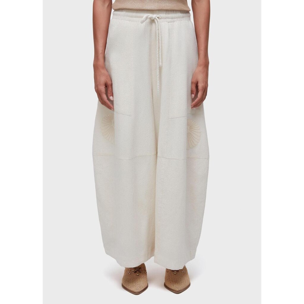 Calça bordado concha OSKLEN