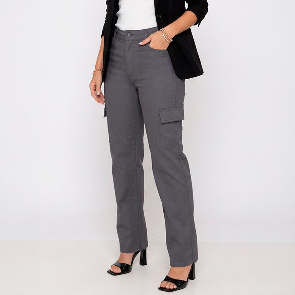 Calça Cargo Feminina Sarja Elastano Cintura Alta Bolsos Utilitários