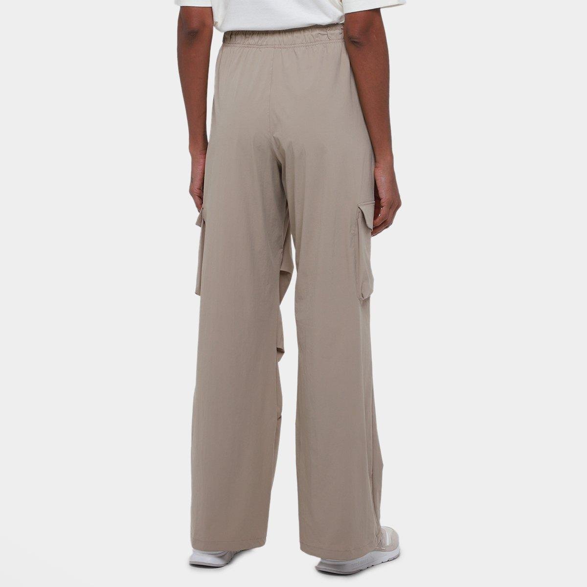 Calça Cargo New Balance Feminina - 1