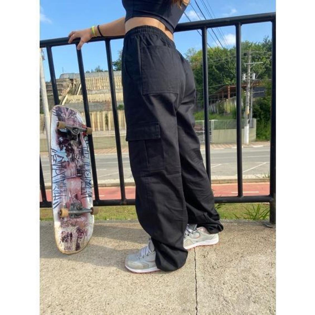 calça cargo sarja skate preta sarja - Única | Netshoes