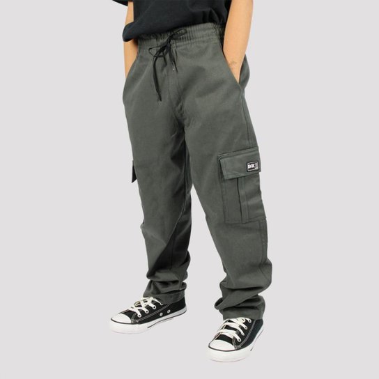 Calça DR7 Street Cargo Juvenil - Chumbo - Chumbo Menor preço em Calça DR7 Street Cargo Juvenil - Chumbo - Chumbo
