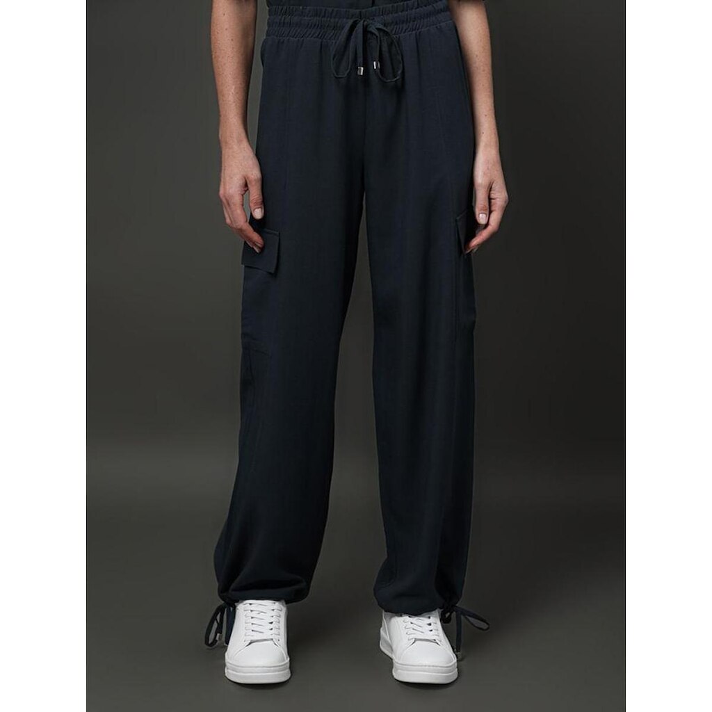 Calça Feminina Cargo Linho Misto Calvin Klein