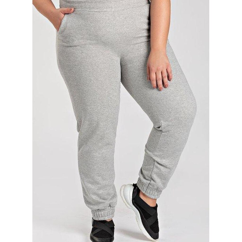 Calça Feminina Jogger Plus Size em Moletom Peluciada Bolsos Laterais - Serena