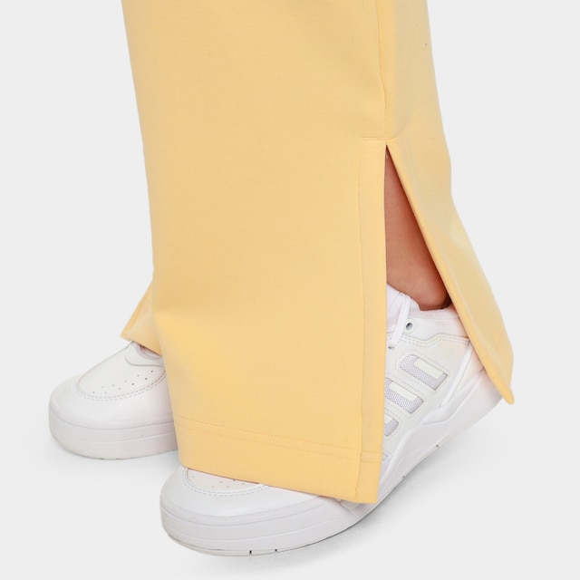 Calça Flare Adidas Soft Lux Feminina