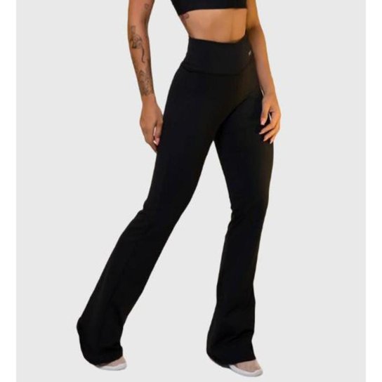 Calça Flare Bailarina Básica Pret - Preto Menor preço em Calça Flare Bailarina Básica Pret - Preto