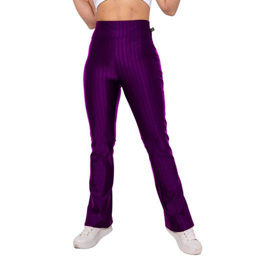 Calça Flare Bailarina Poliamida 3d - Roxo Menor preço em Calça Flare Bailarina Poliamida 3d - Roxo