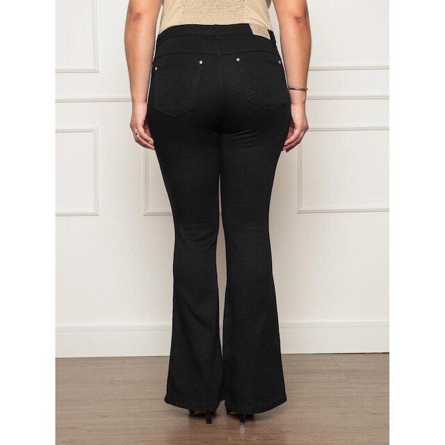 Calça Flare Feminina Plus Size Preta Premium